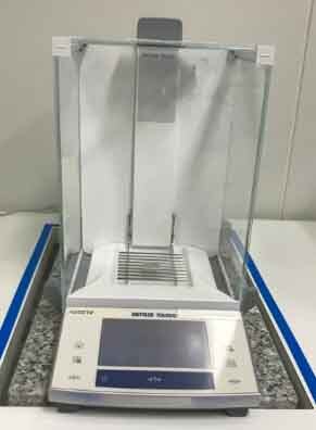 图为 已使用的 METTLER TOLEDO Analytical balance 待售