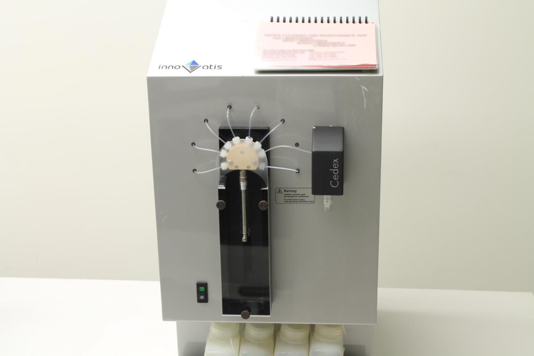 Photo Used METTLER TOLEDO IND890 For Sale