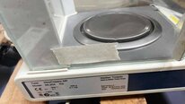 Photo Used METTLER TOLEDO Lot of analytical balance For Sale