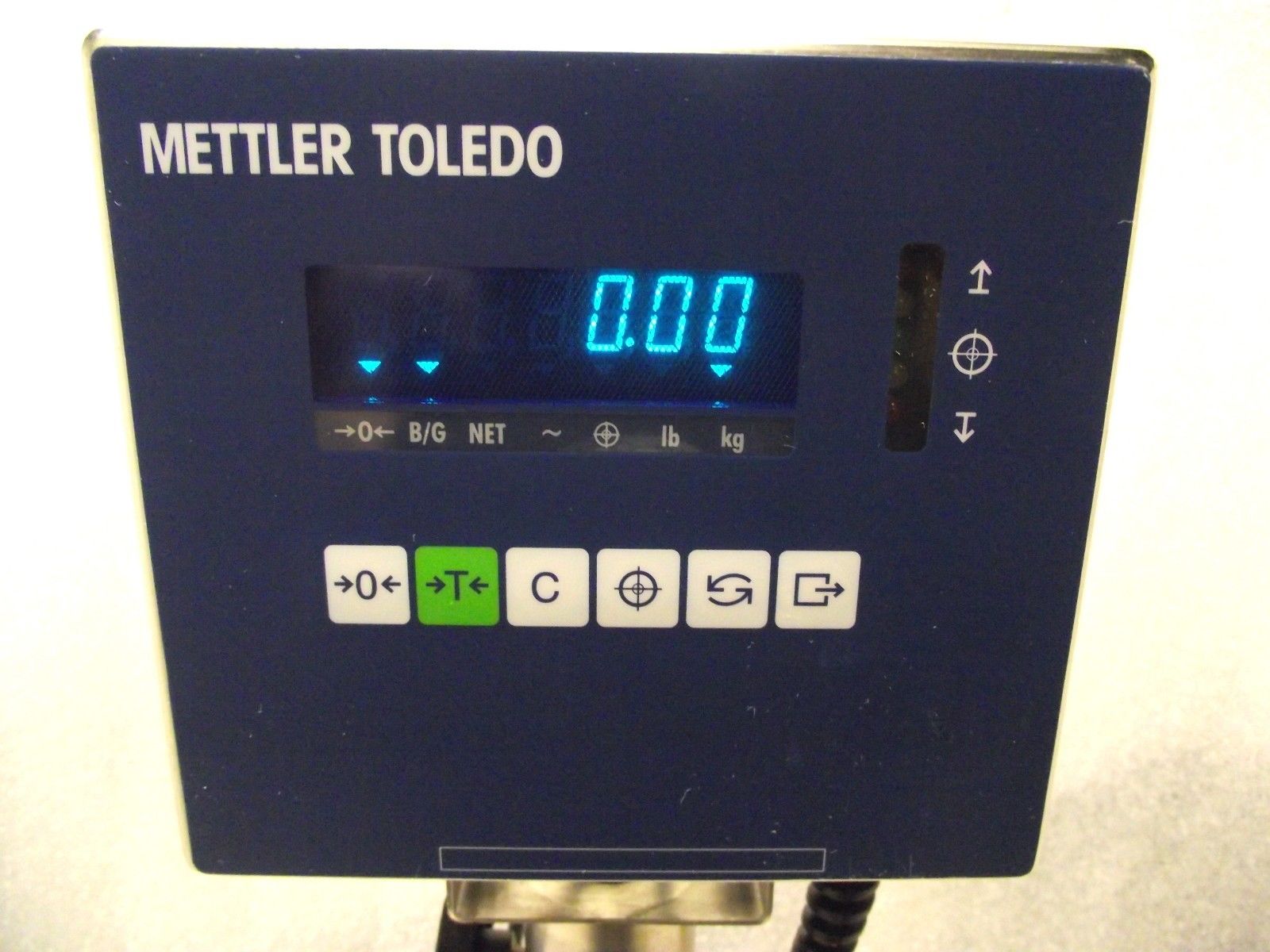 Photo Used METTLER TOLEDO SW For Sale