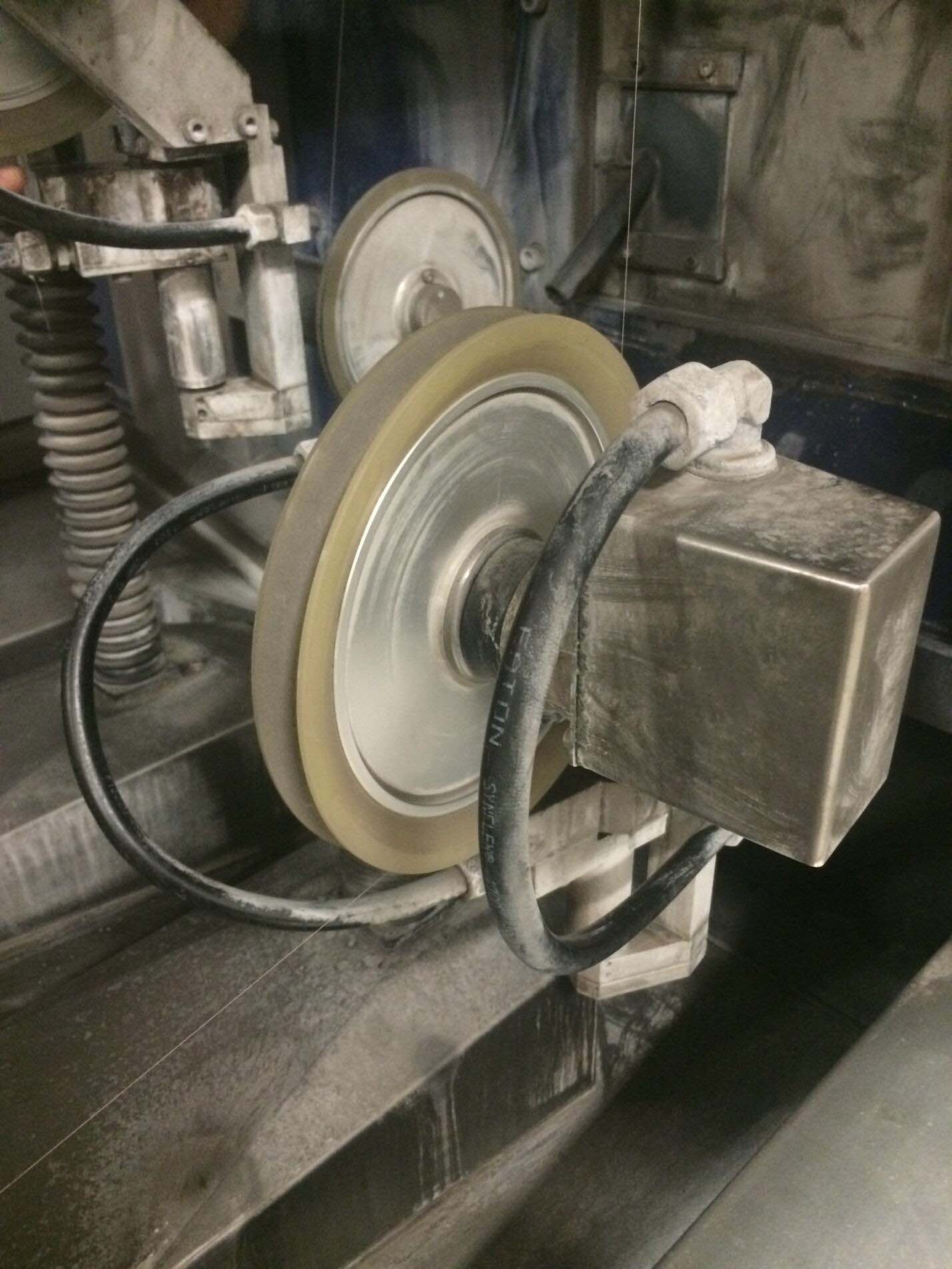 Photo Used MEYER BURGER DS 265 For Sale