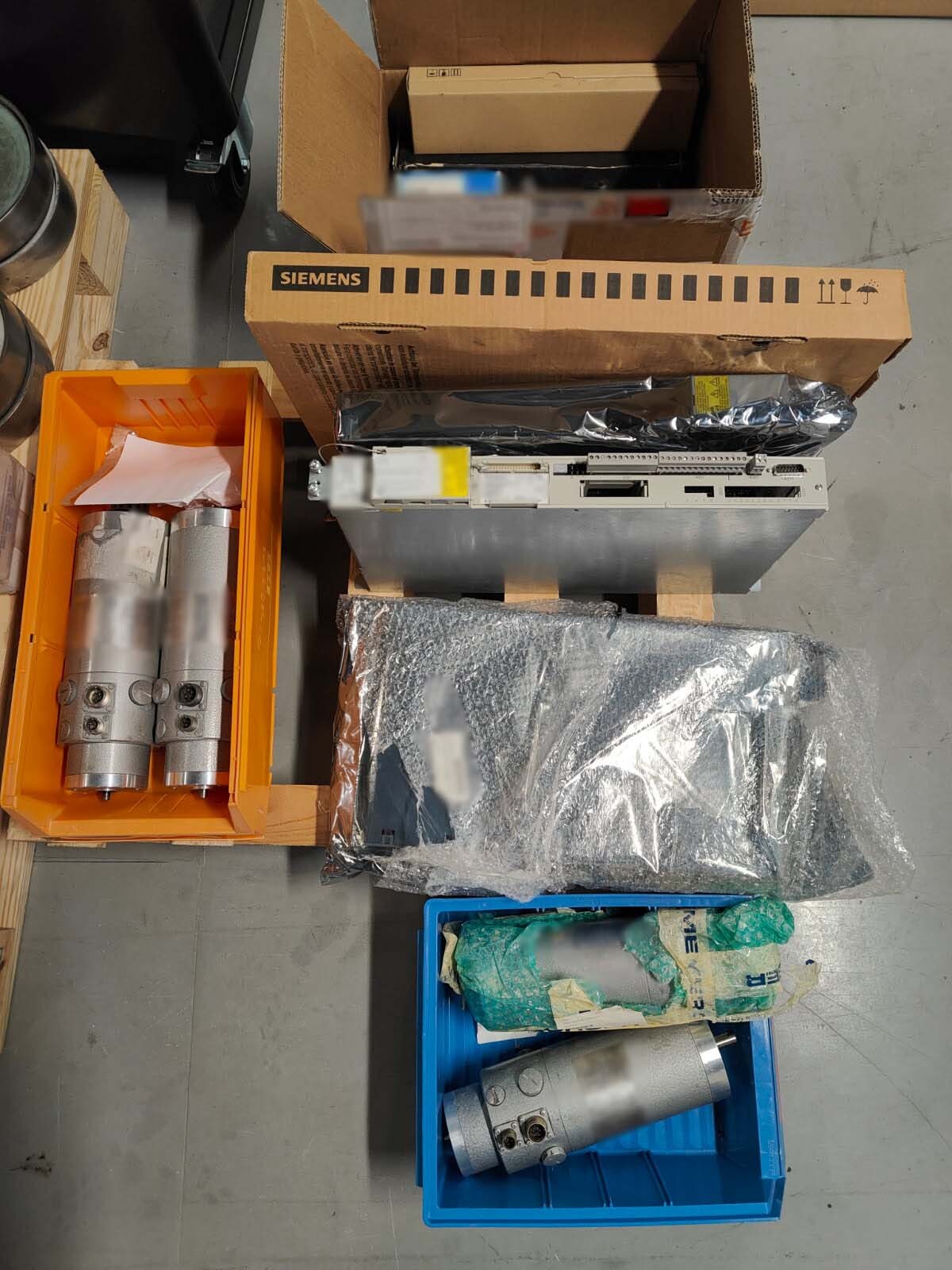 圖為 已使用的 MEYER BURGER Lot of spare parts 待售