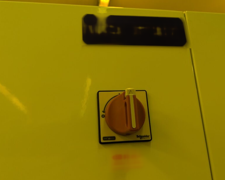 Foto Verwendet MICRO OPTICS TECHNOLOGIES AWL812 Zum Verkauf