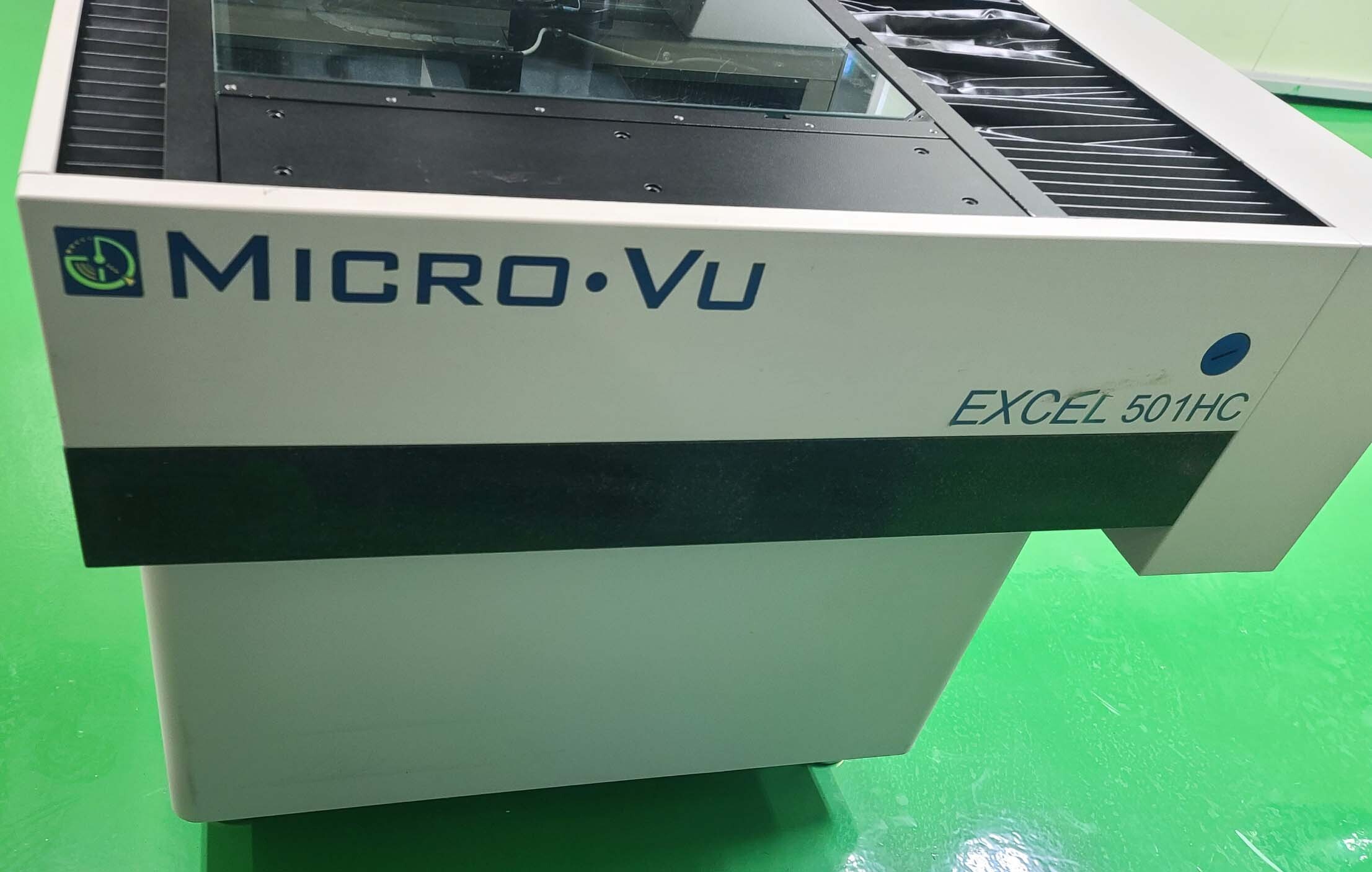 Photo Used MICRO VU EXCEL 501HC For Sale