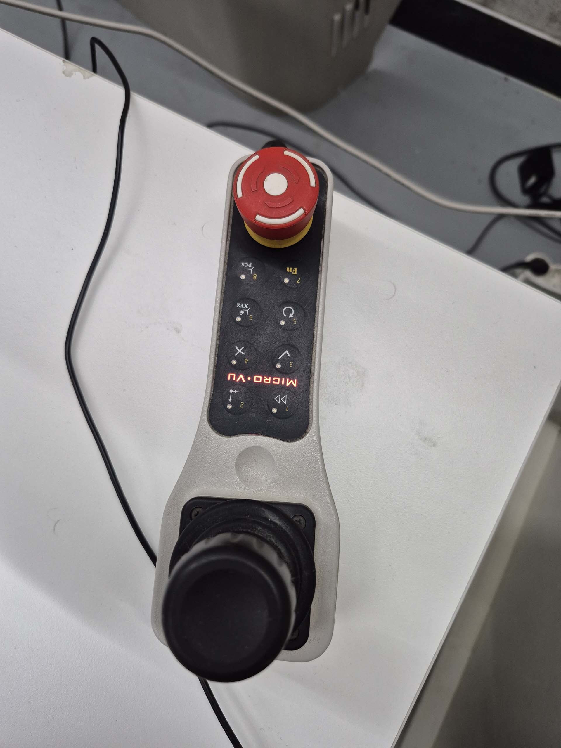 Photo Used MICRO VU Vertex 311 HC For Sale