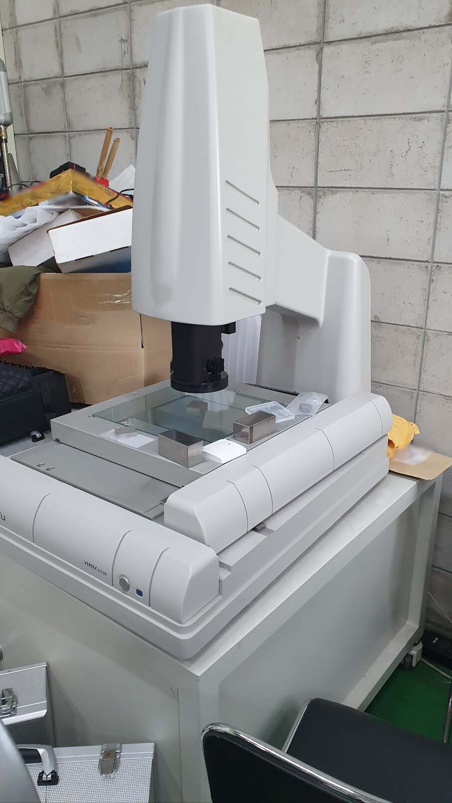 Photo Used MICRO VU Vertex 311UC For Sale