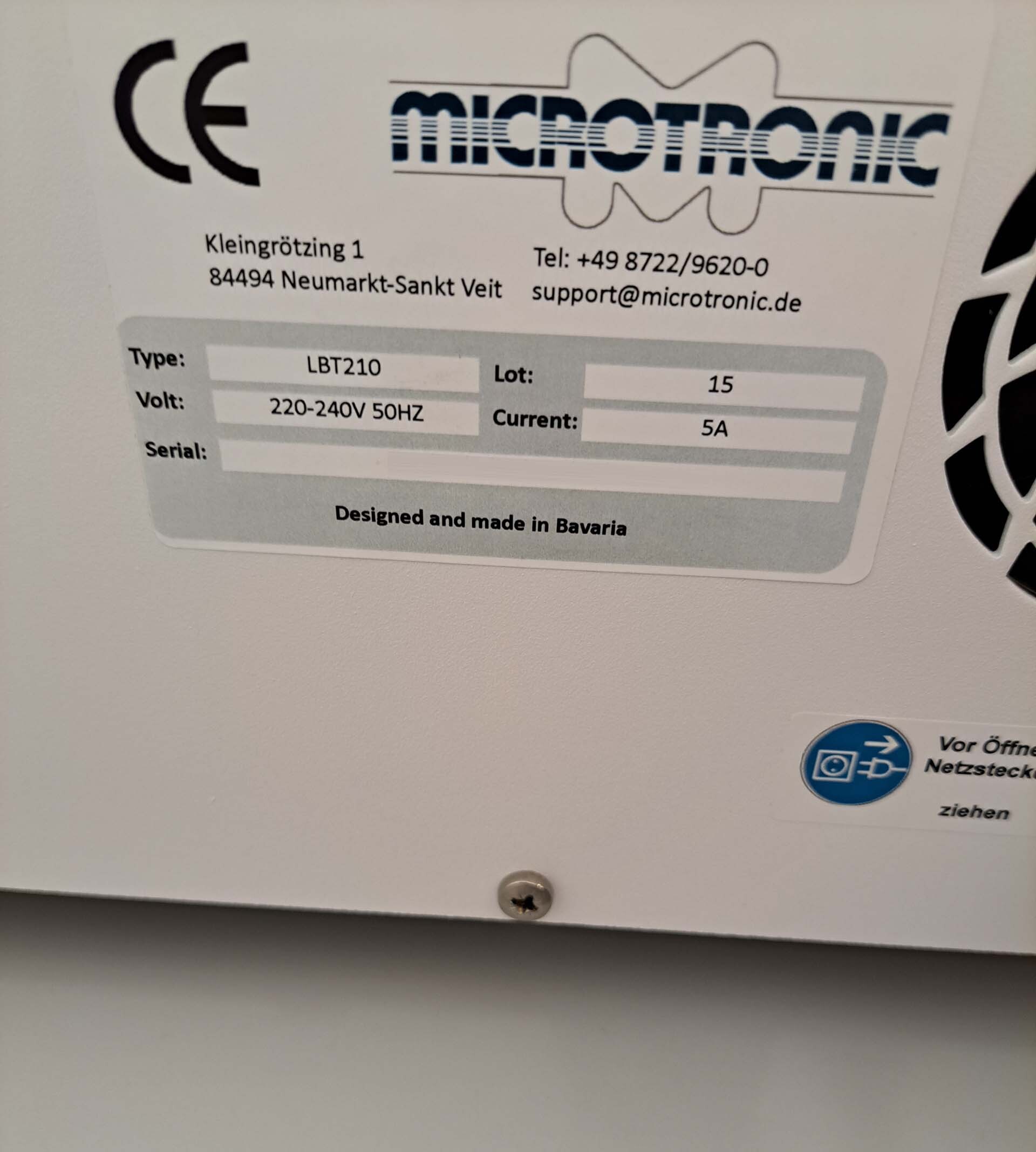 Photo Used MICROTRONIC LBT210-200 For Sale