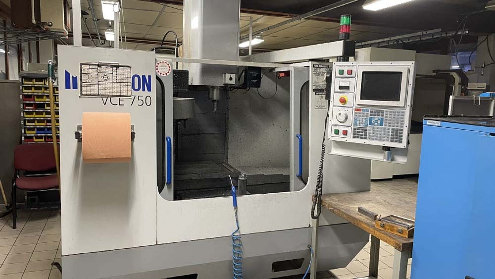 圖為 已使用的 MIKRON / HAAS VCE 750 待售