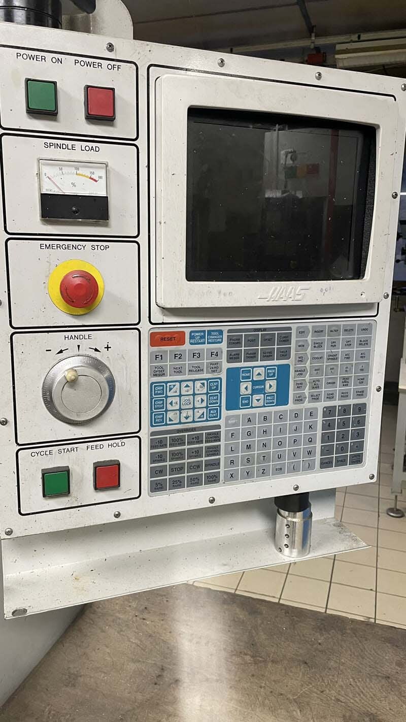 圖為 已使用的 MIKRON / HAAS VCE 750 待售