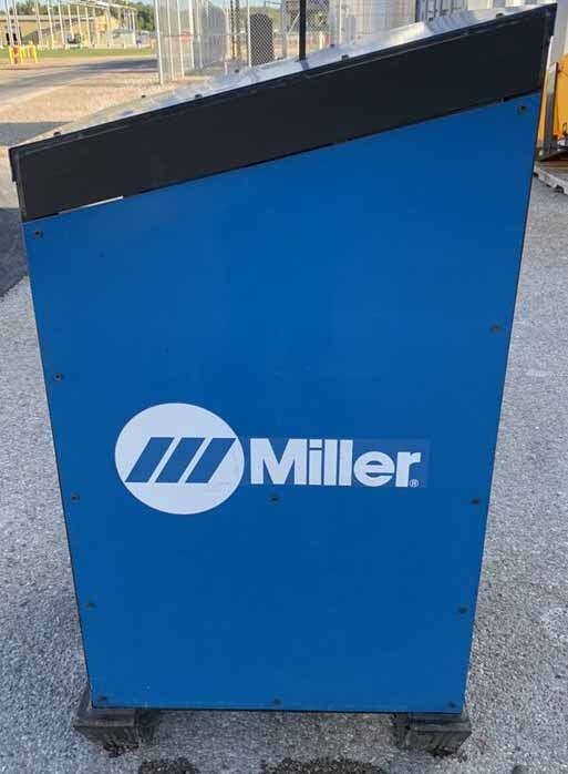 图为 已使用的 MILLER CST 280 待售