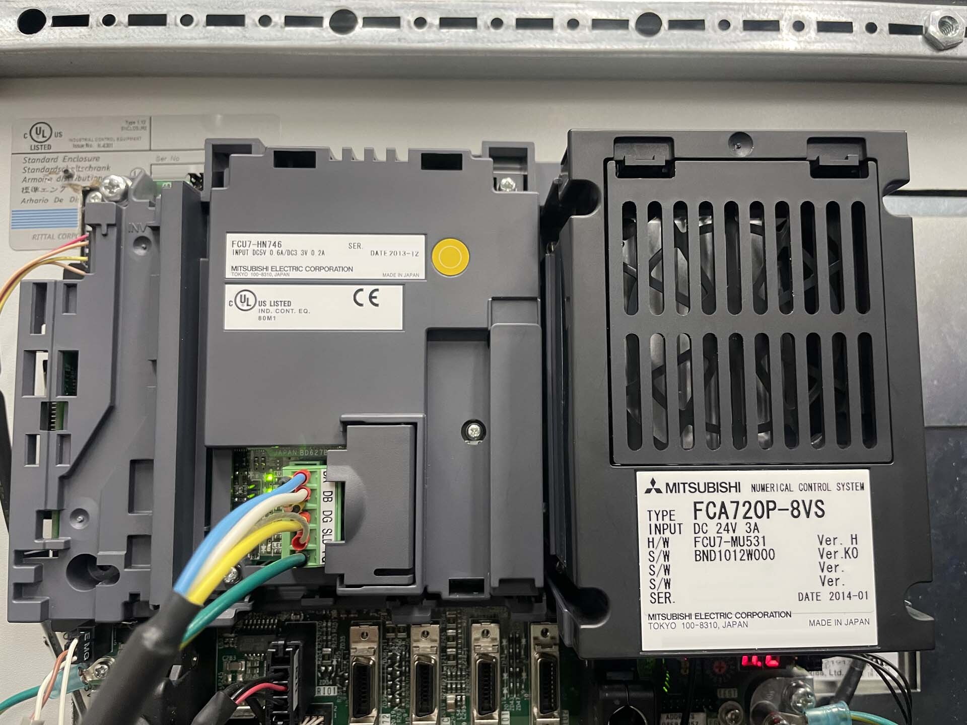Foto Verwendet MITSUBISHI M700VS Zum Verkauf