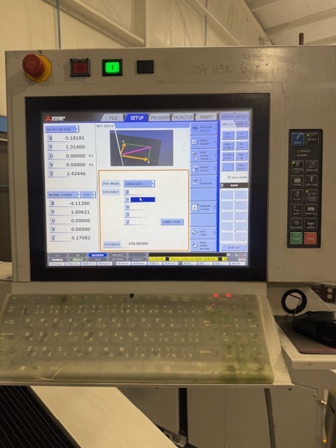 图为 已使用的 MITSUBISHI MV 1200S 待售