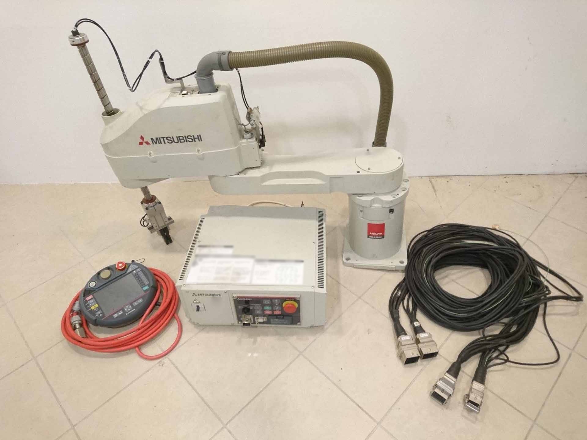 Photo Utilisé MITSUBISHI RH12-SDH8535-S12 À vendre