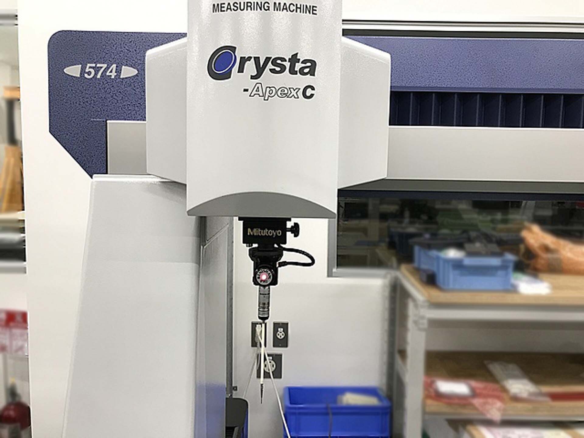 Photo Used MITUTOYO Crysta-Apex C574 For Sale