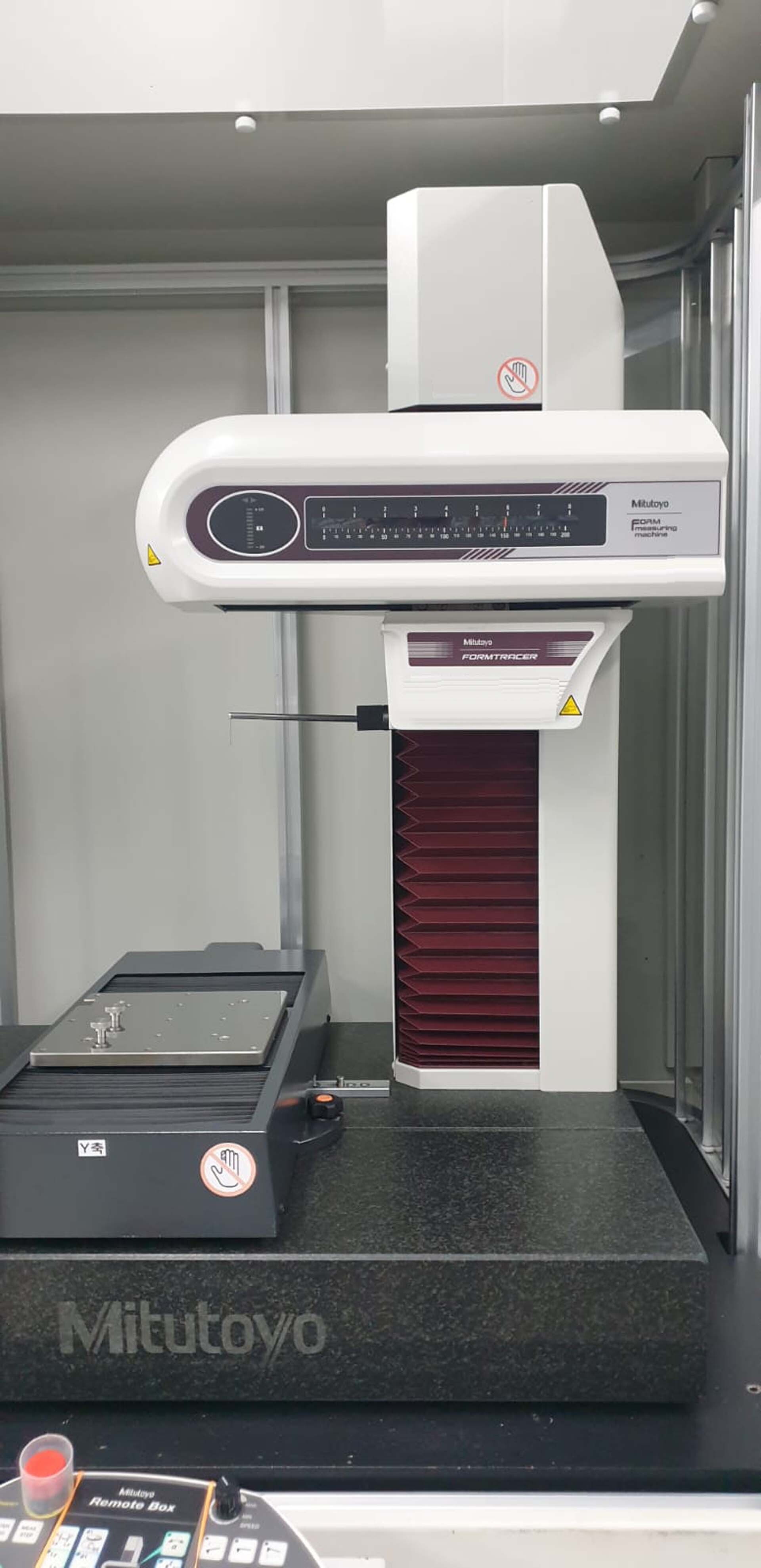 フォト（写真） 使用される MITUTOYO CS-H5000CNC 販売のために