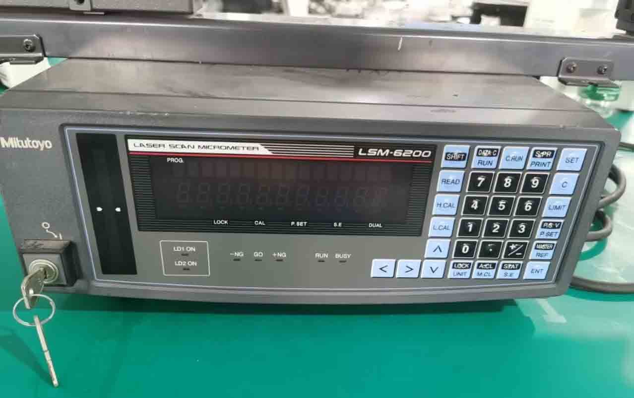 Photo Used MITUTOYO LSM-6200 For Sale
