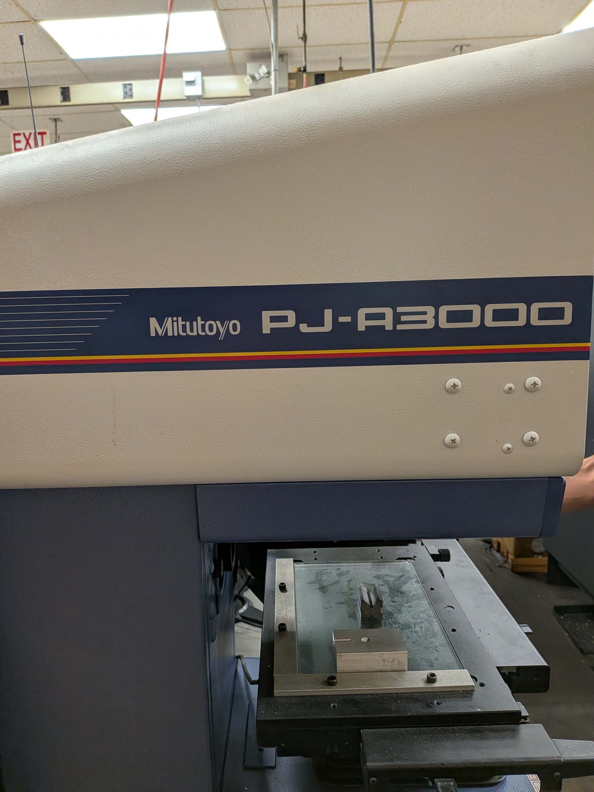 Photo Used MITUTOYO PJ-A3000 For Sale