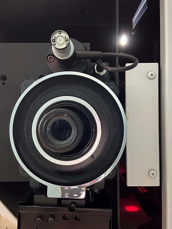 圖為 已使用的 MITUTOYO Quick Vision 1-X404P1L-D 待售