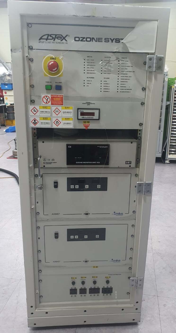 사진 사용됨 MKS / ASTEX AX 8400 판매용