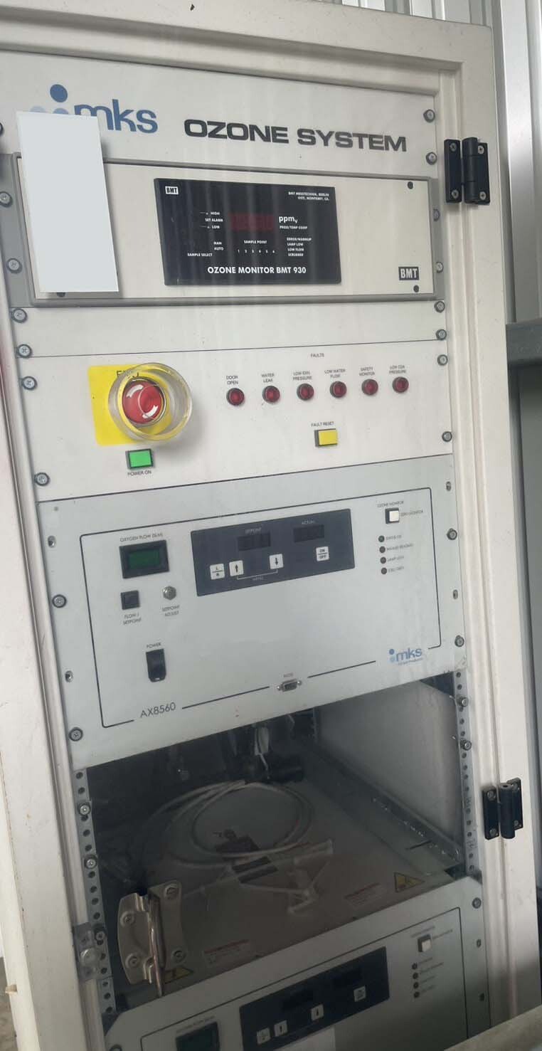 Photo Utilisé MKS / ASTEX AX8555 À vendre
