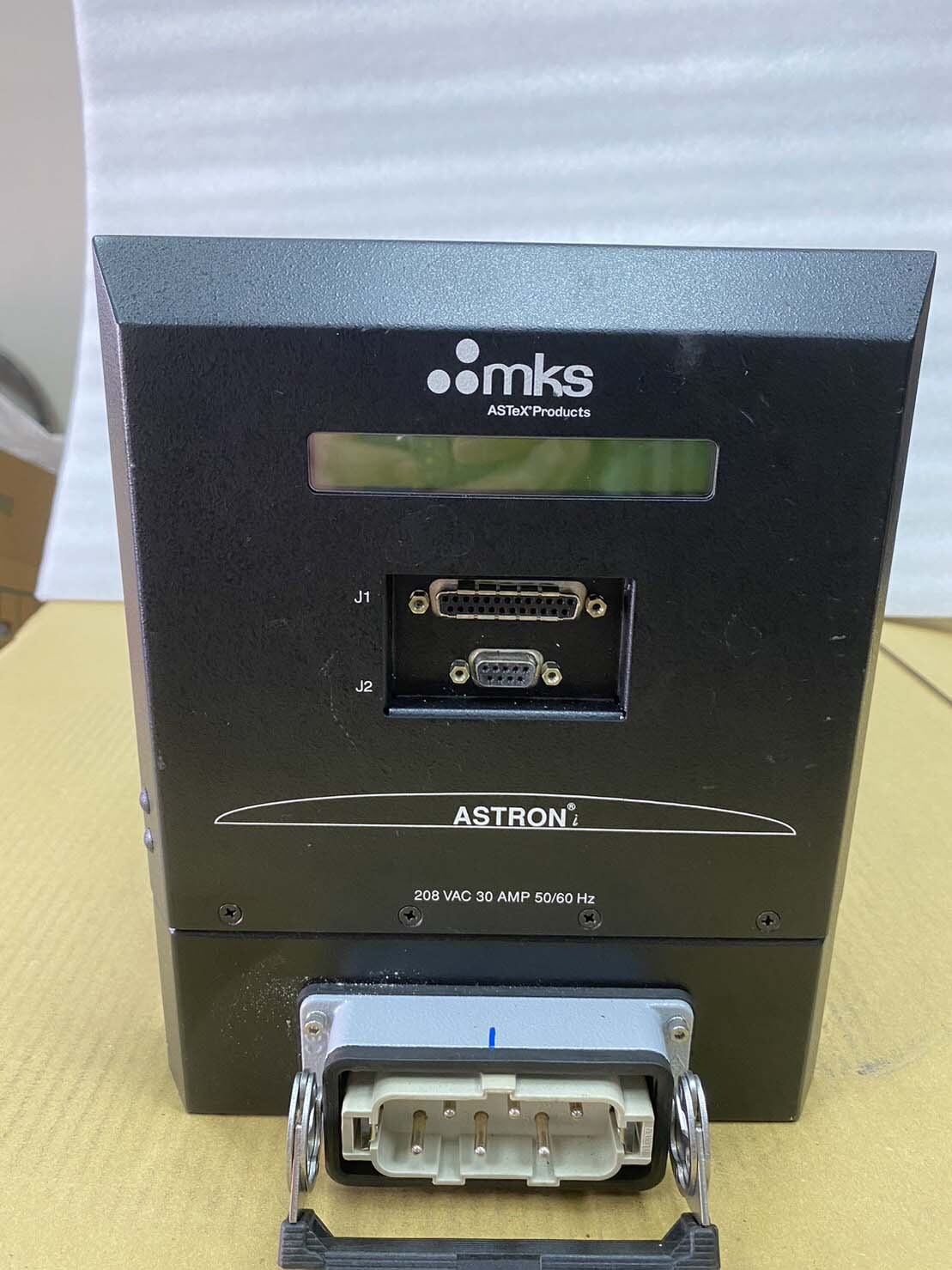 圖為 已使用的 MKS Astroni AX 7670 待售