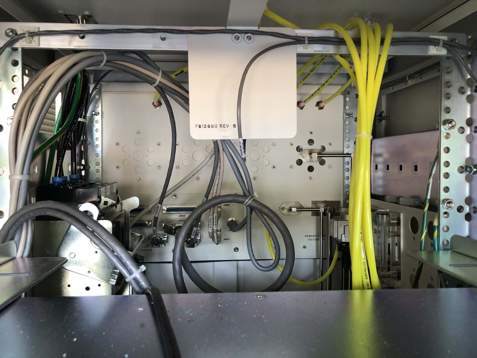 Photo Used MKS AX8575-12 For Sale