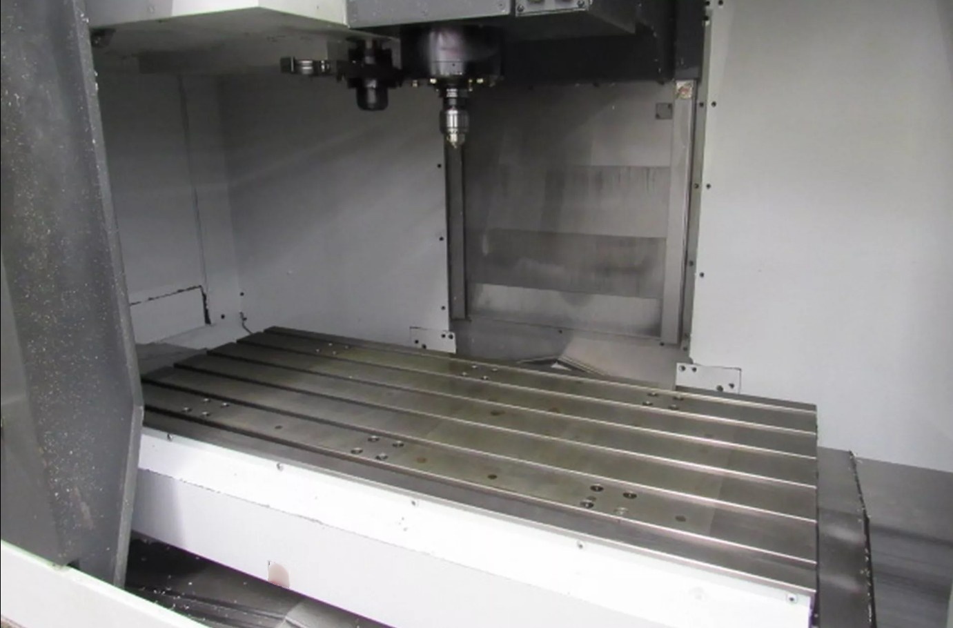 사진 사용됨 MORI SEIKI Dura 5100 판매용