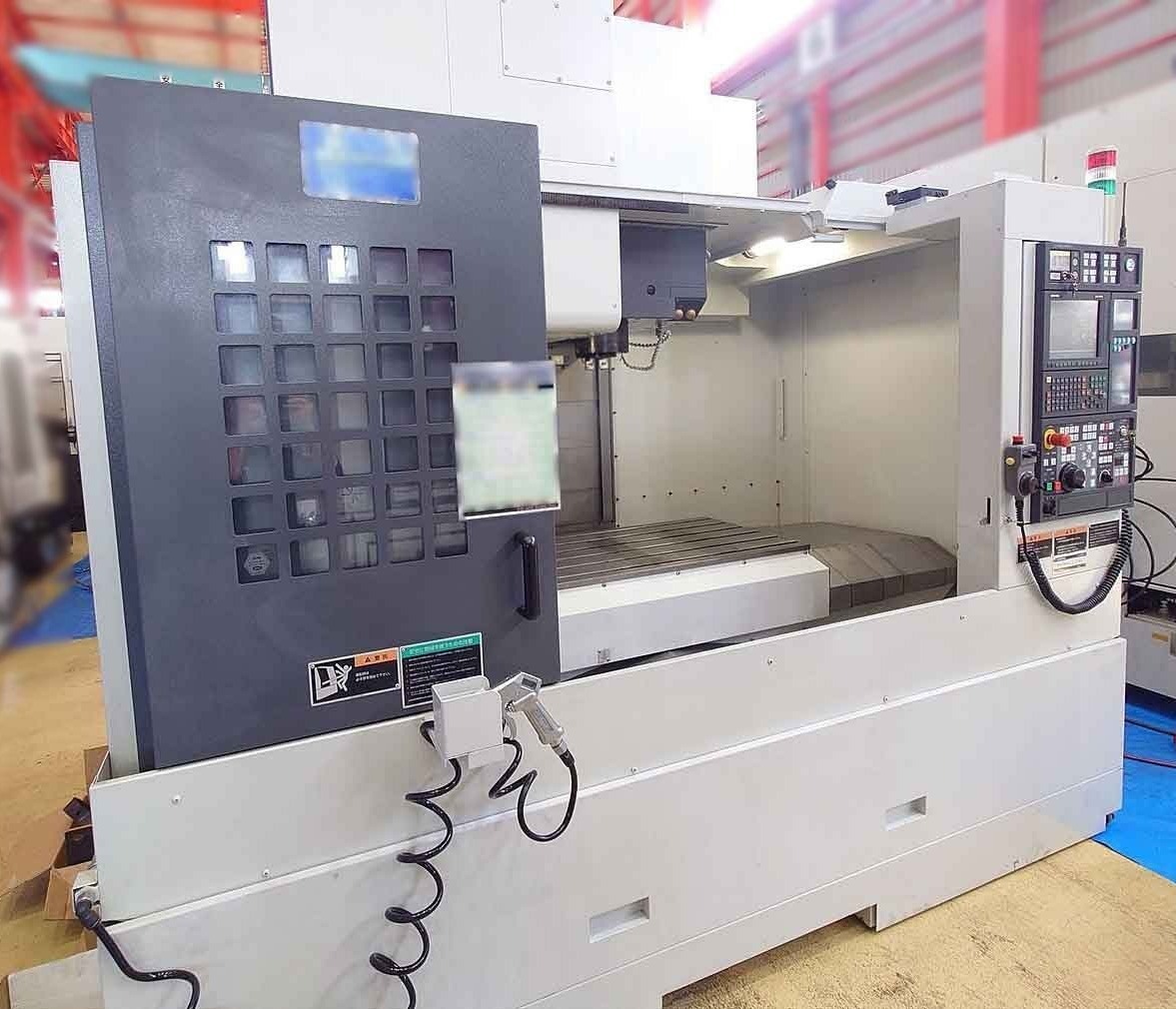 圖為 已使用的 MORI SEIKI NV5000 Alpha 1B/40 待售