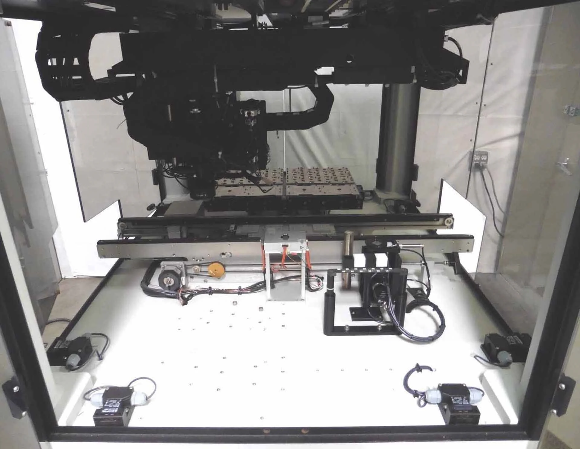 MRSI 505 黏晶機用於銷售價格#9198637 > 從CAE 購買