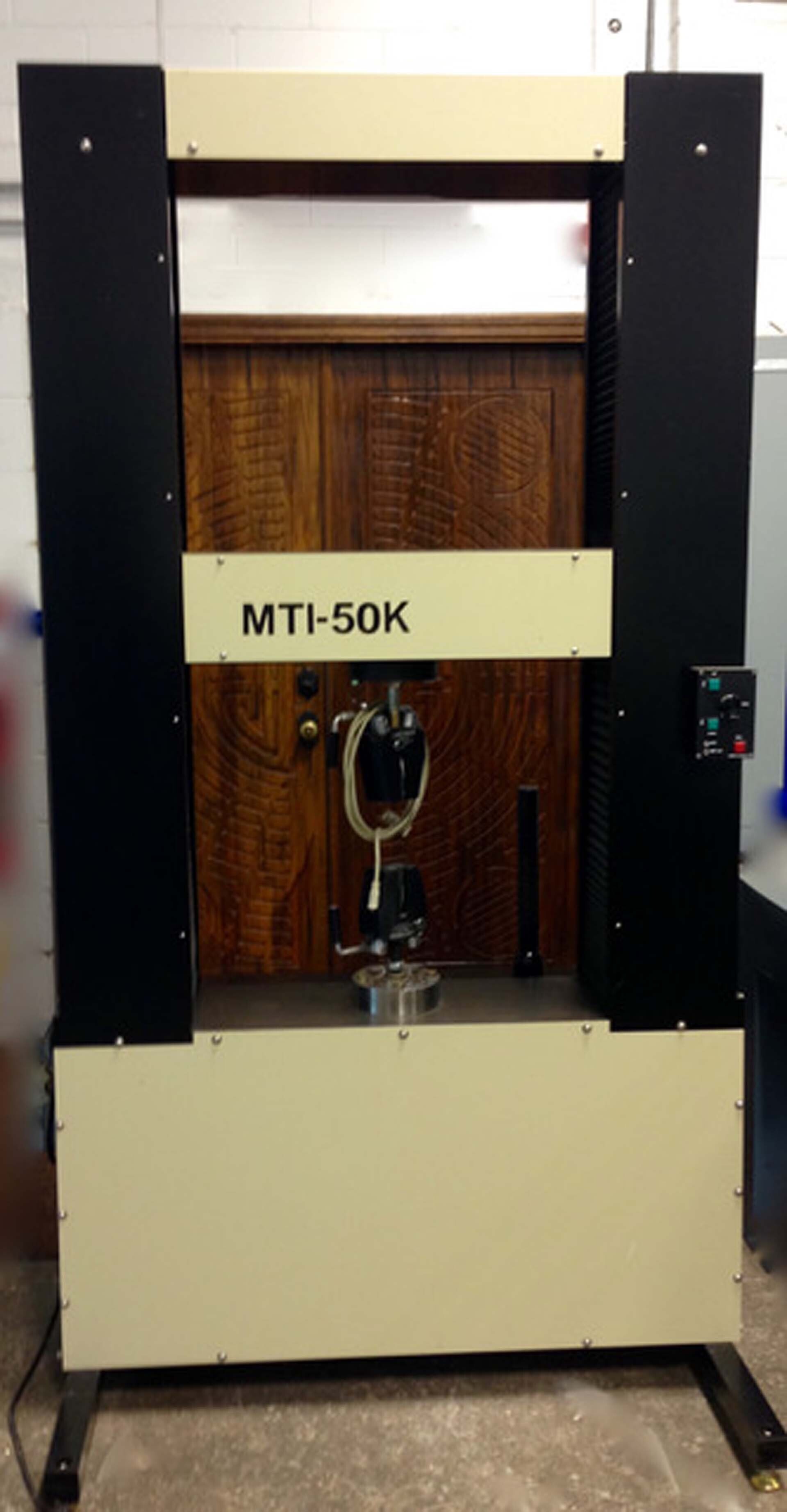 图为 已使用的 MTI MTI-50k 待售