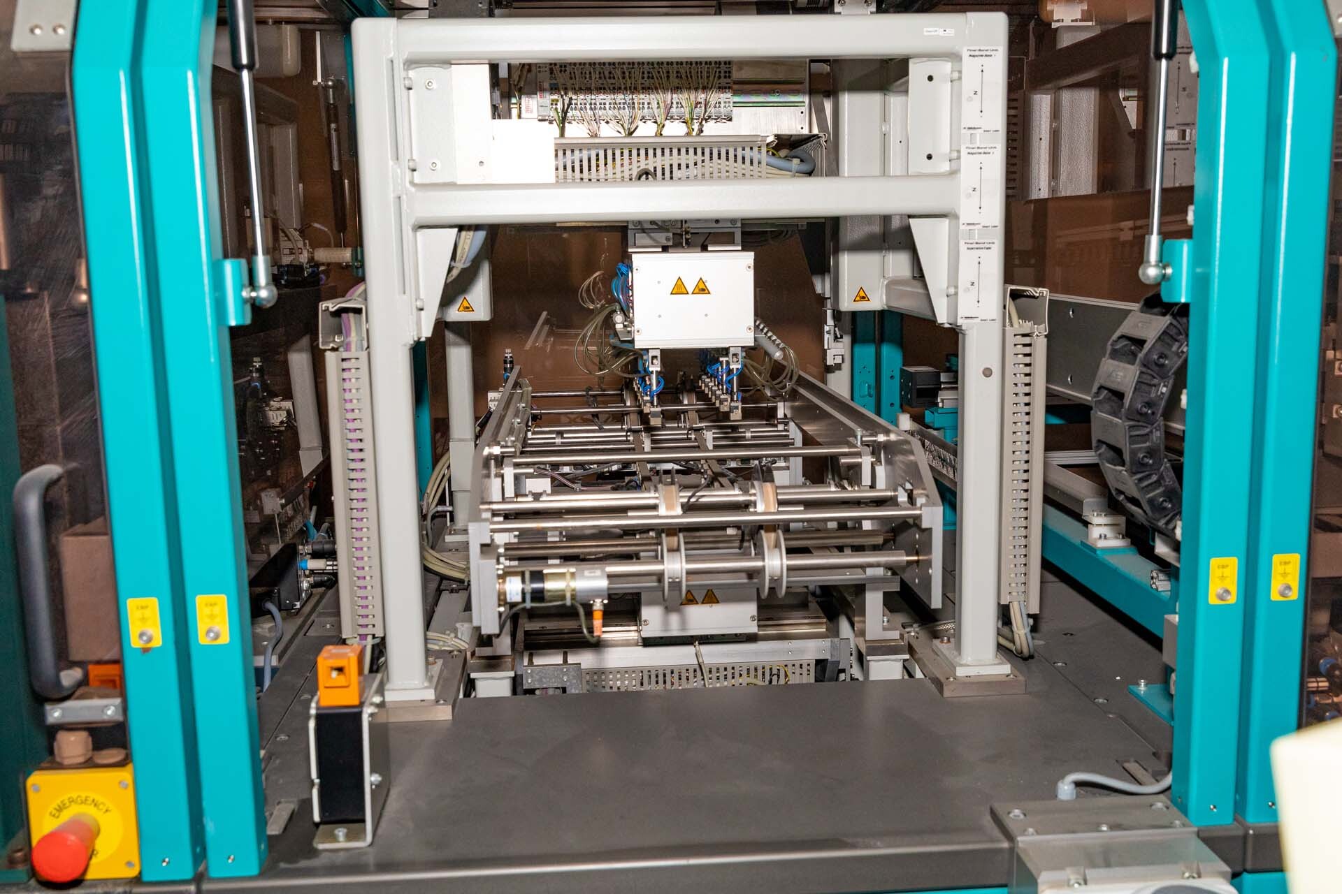 Photo Used MUHLBAUER TAL 4000 For Sale