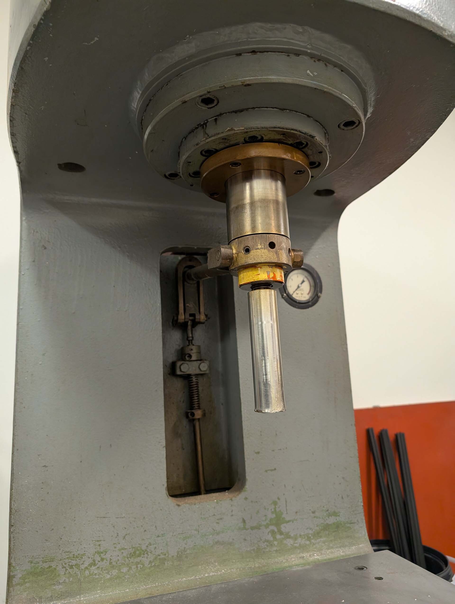 圖為 已使用的 MULTIPRESS / DENISON T127MC257D213A59 待售