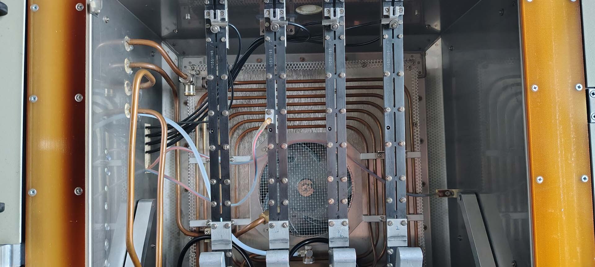 사진 사용됨 MULTITEST MT 9320 HS 판매용
