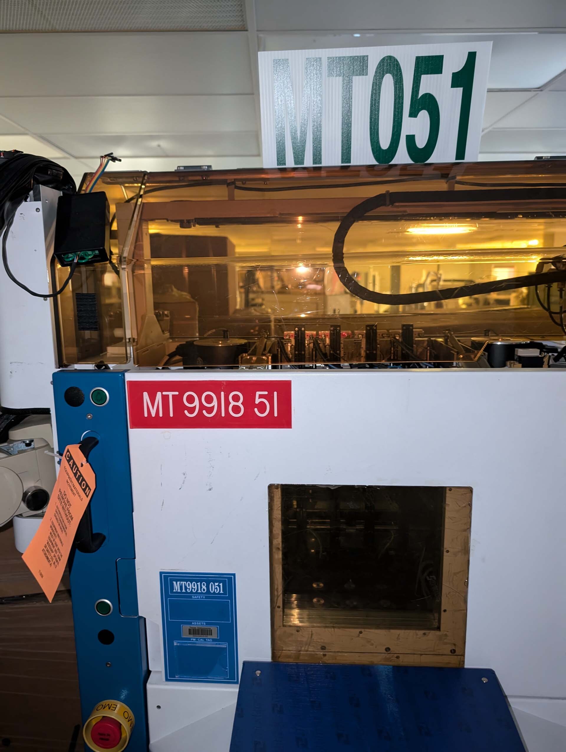 사진 사용됨 MULTITEST MT 9918 판매용