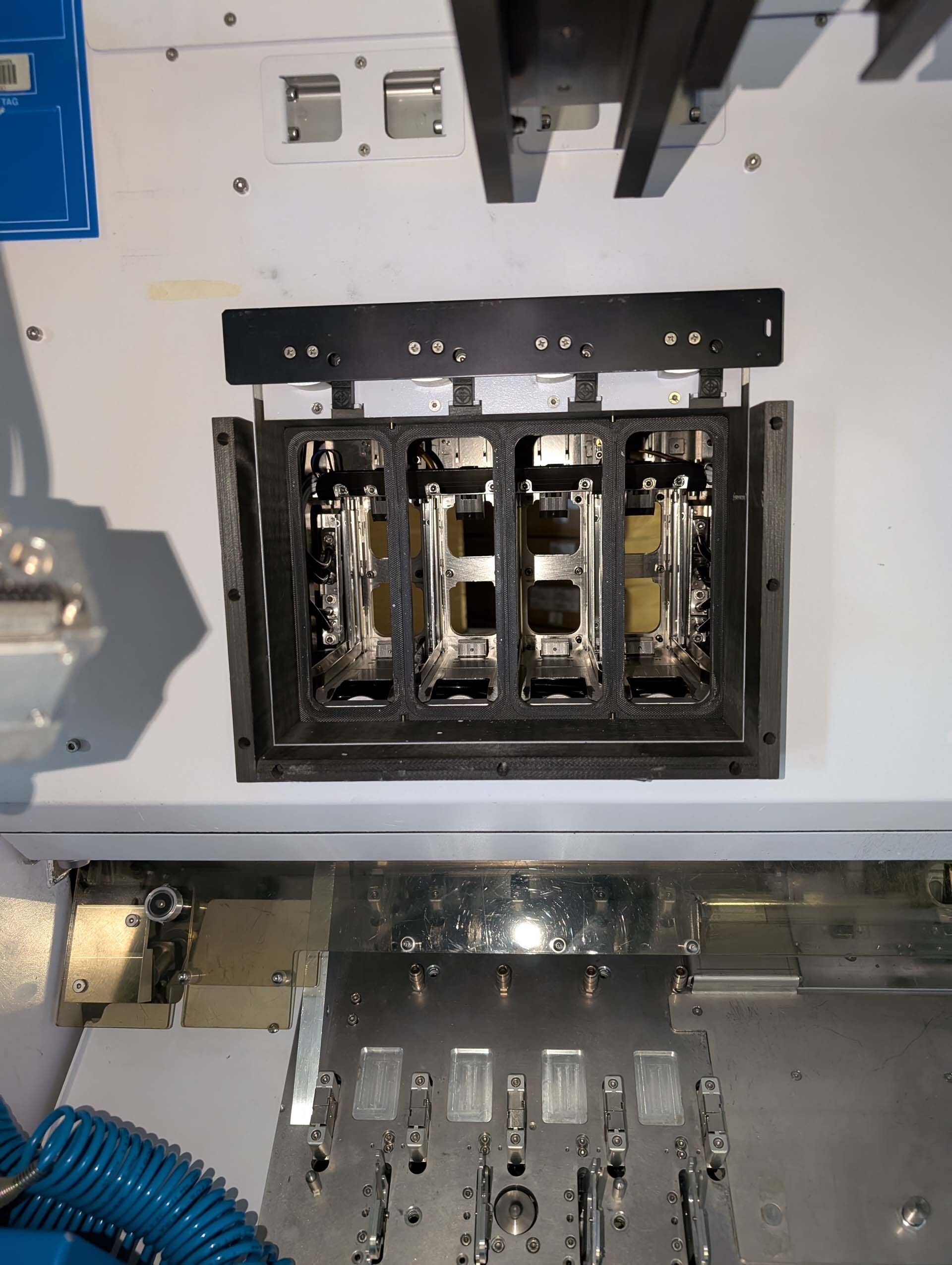 Photo Used MULTITEST MT 9928 For Sale