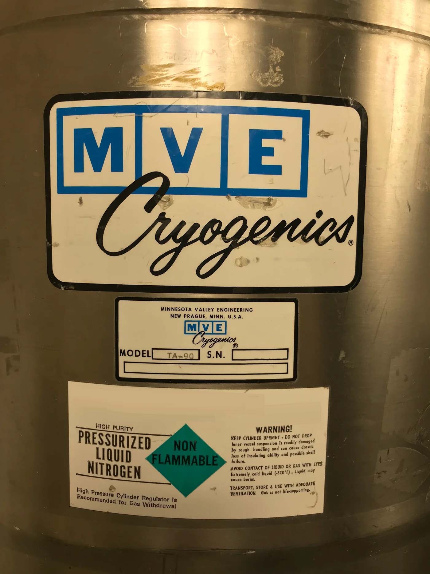 사진 사용됨 MVE CRYOGENICS TA-90 판매용