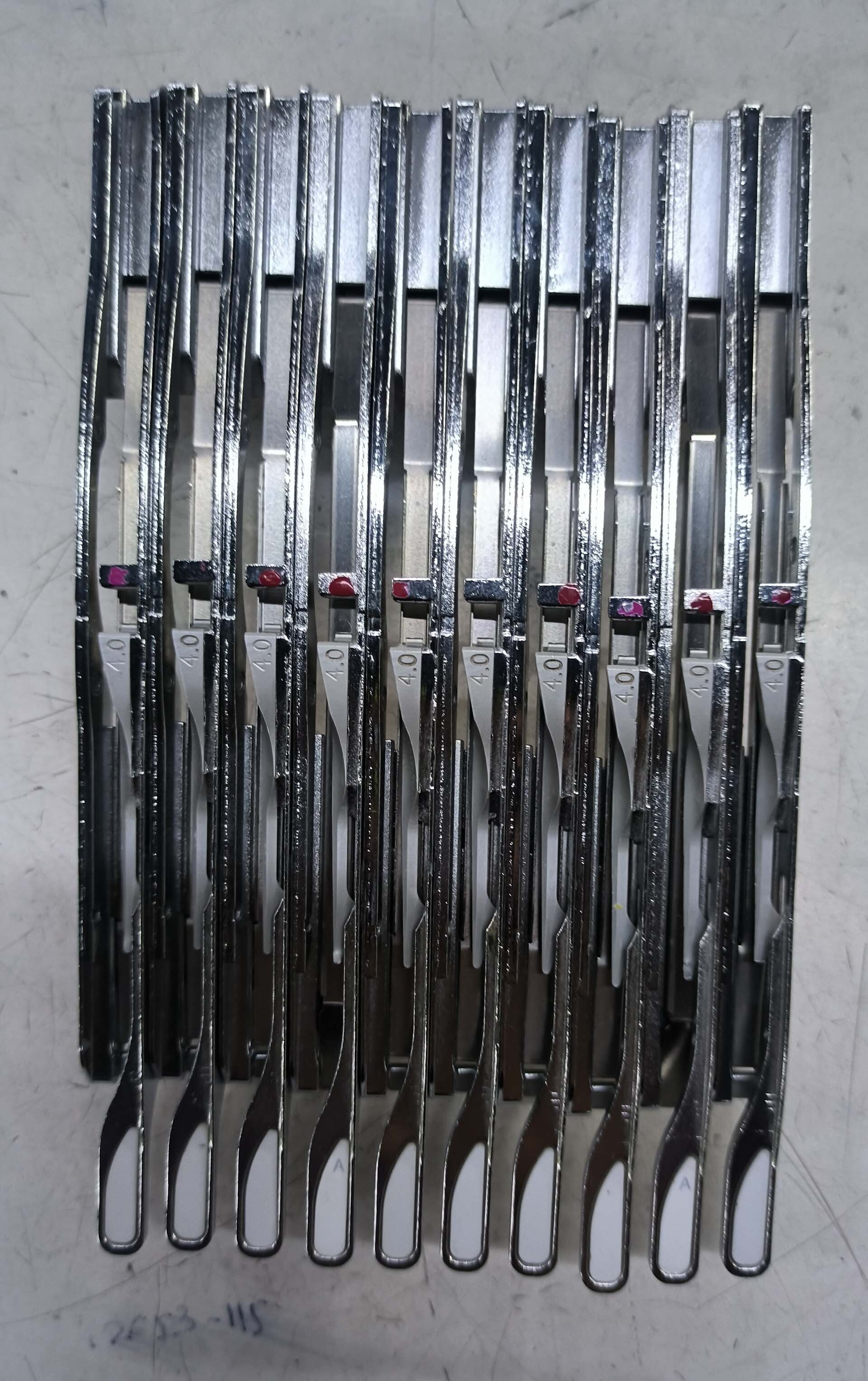 Foto Verwendet MYDATA / MYCRONIC / AGILIS Lot of feeders Zum Verkauf