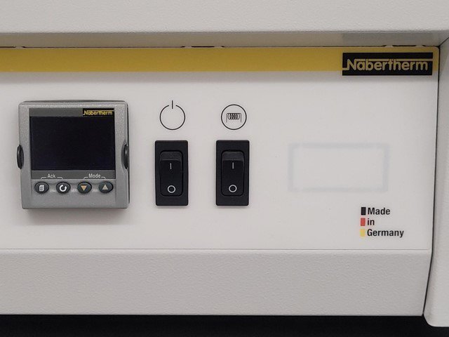圖為 已使用的 NABERTHERM LE 1/11/R7 待售