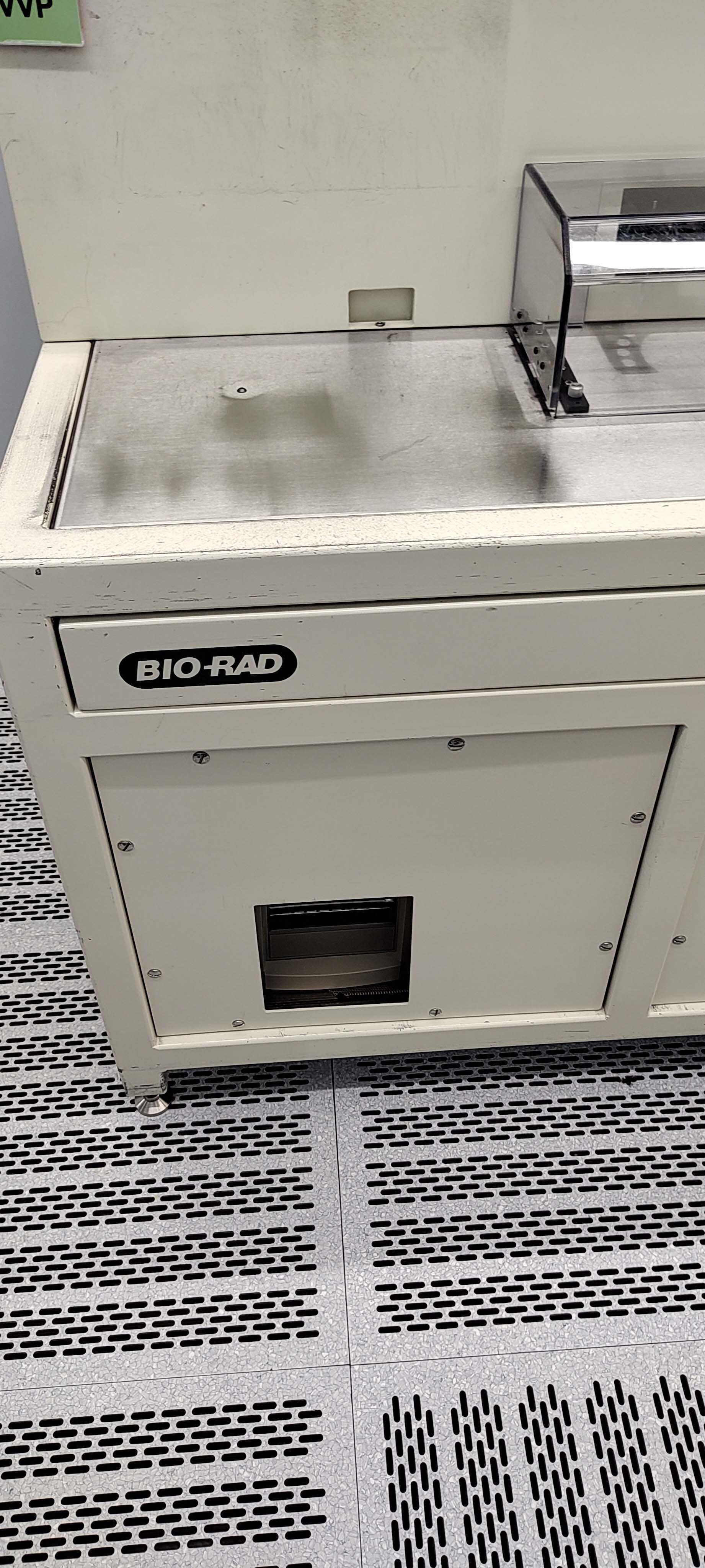 Photo Used NANOMETRICS / BIO-RAD / ACCENT QS-2200M For Sale