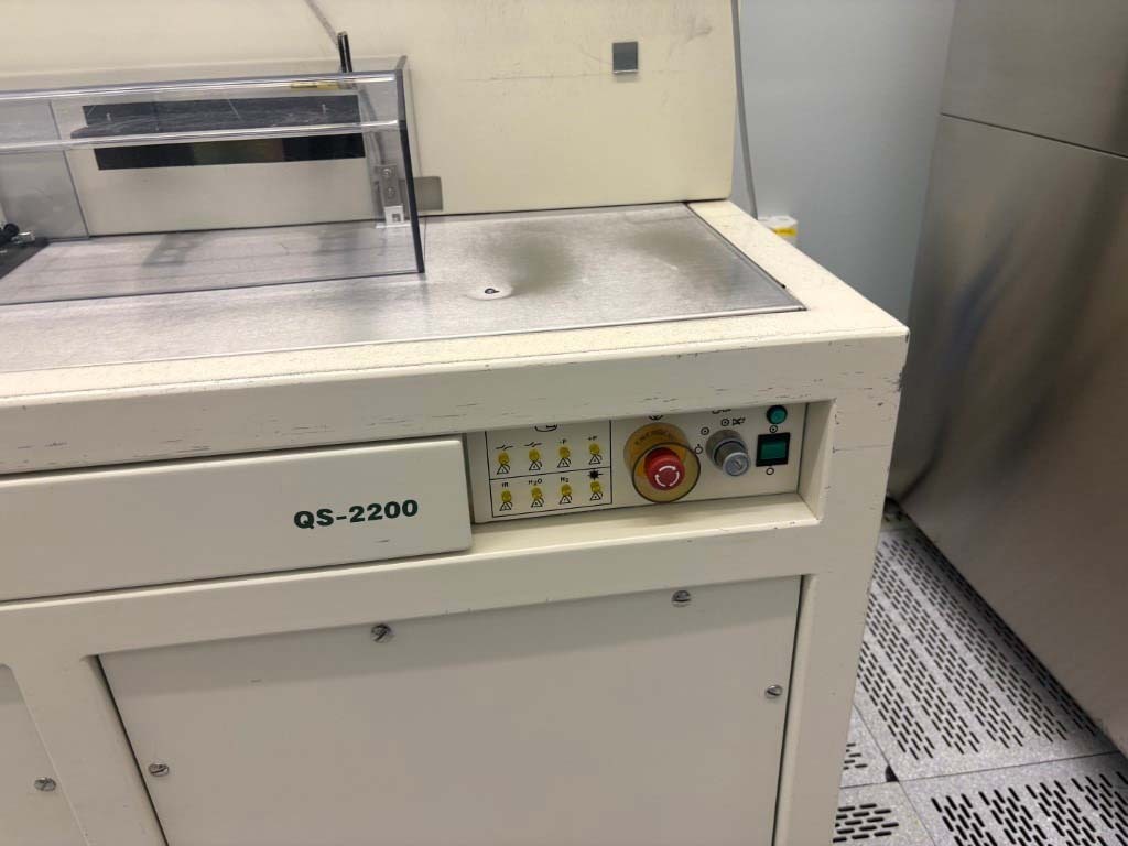 Photo Used NANOMETRICS / BIO-RAD / ACCENT QS-2200M For Sale