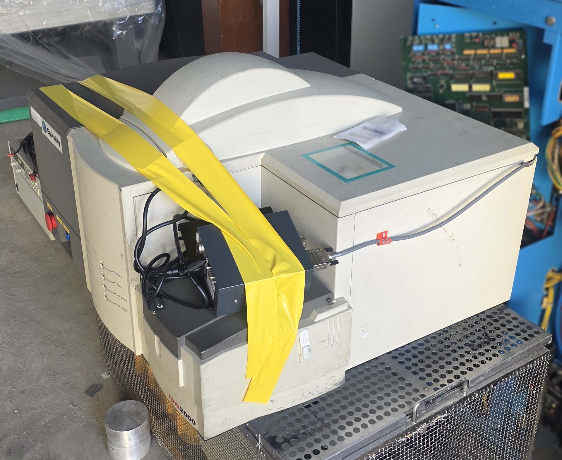 Foto Verwendet NANOMETRICS / BIO-RAD / ACCENT RPM 2000 Zum Verkauf