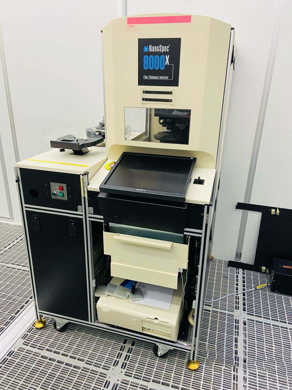 Foto Verwendet NANOMETRICS NanoSpec 8000X Zum Verkauf