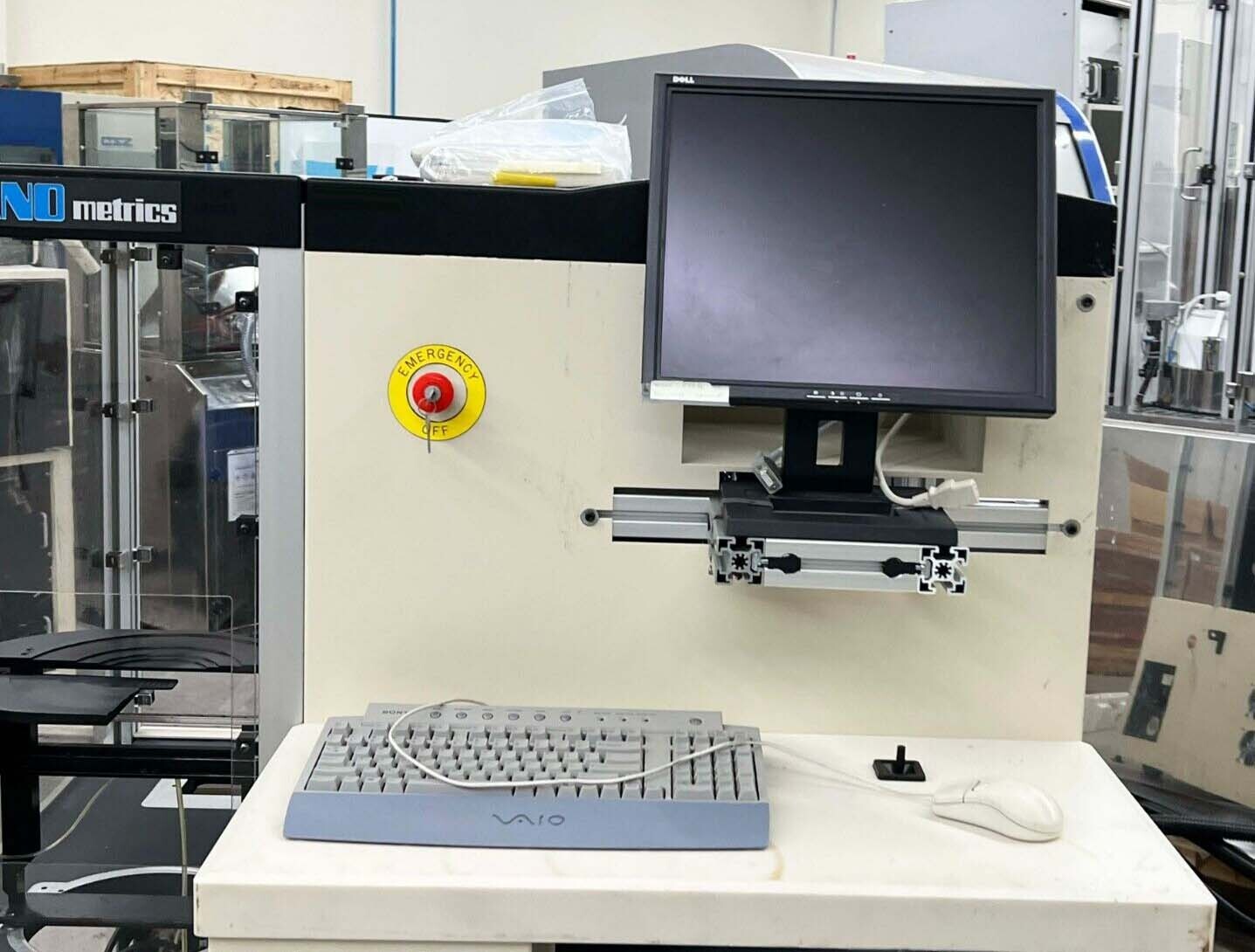 Photo Used NANOMETRICS Nanospec 8300X For Sale