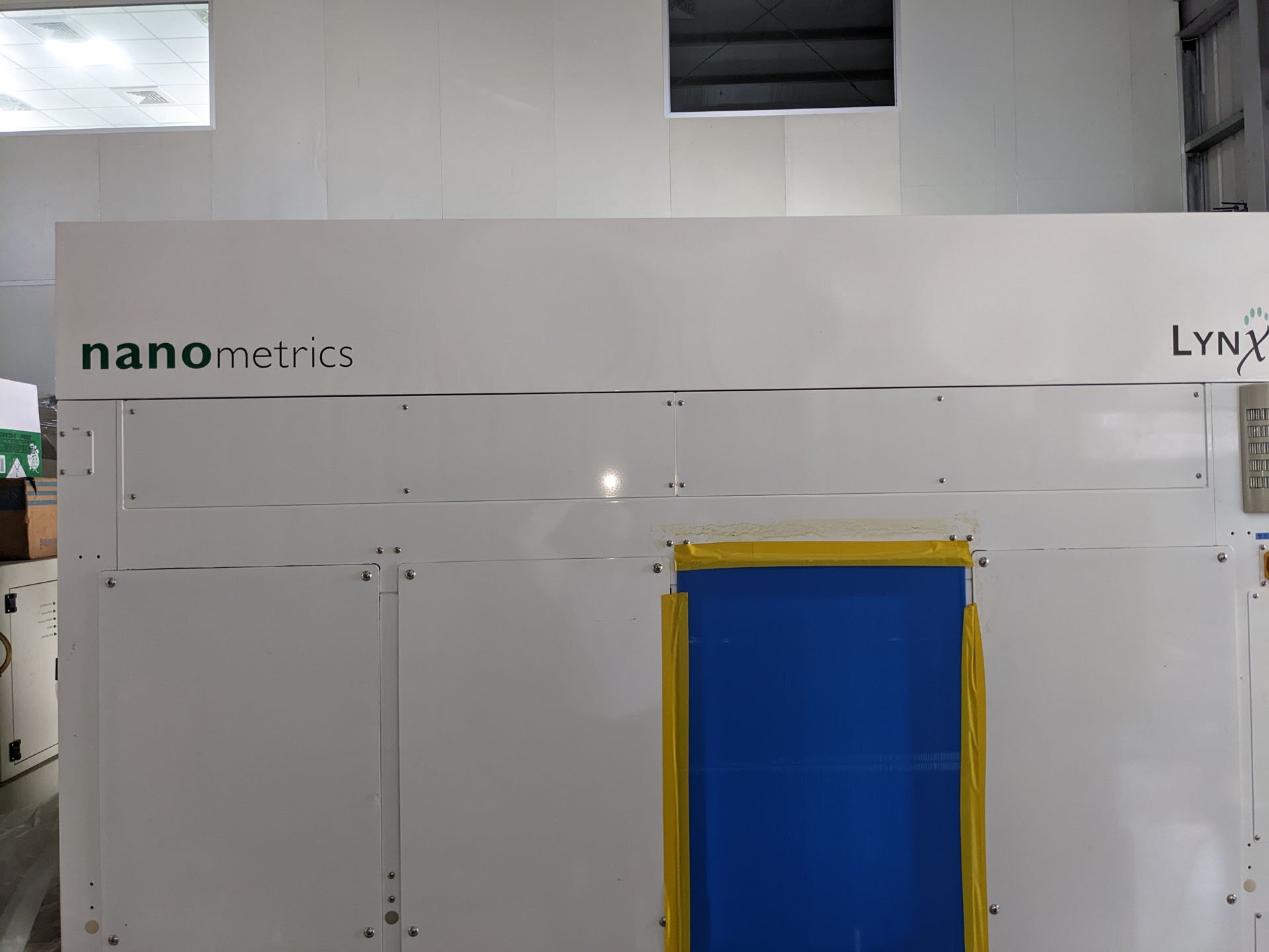 Photo Used NANOMETRICS NanoSpec 9010 For Sale