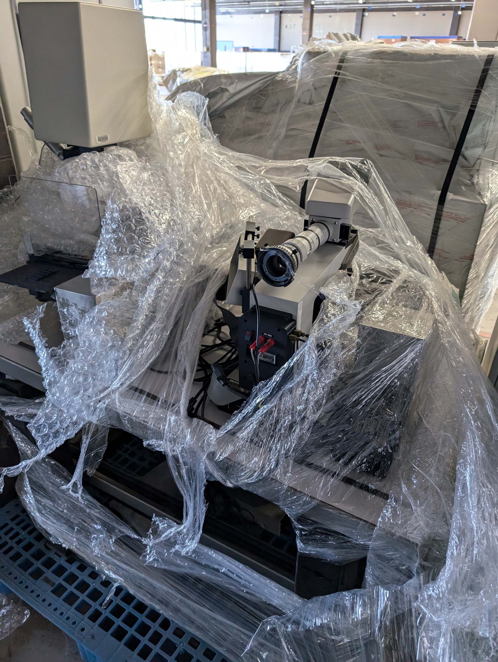 Photo Used NANOMETRICS NanoSpec AFT 2100 For Sale