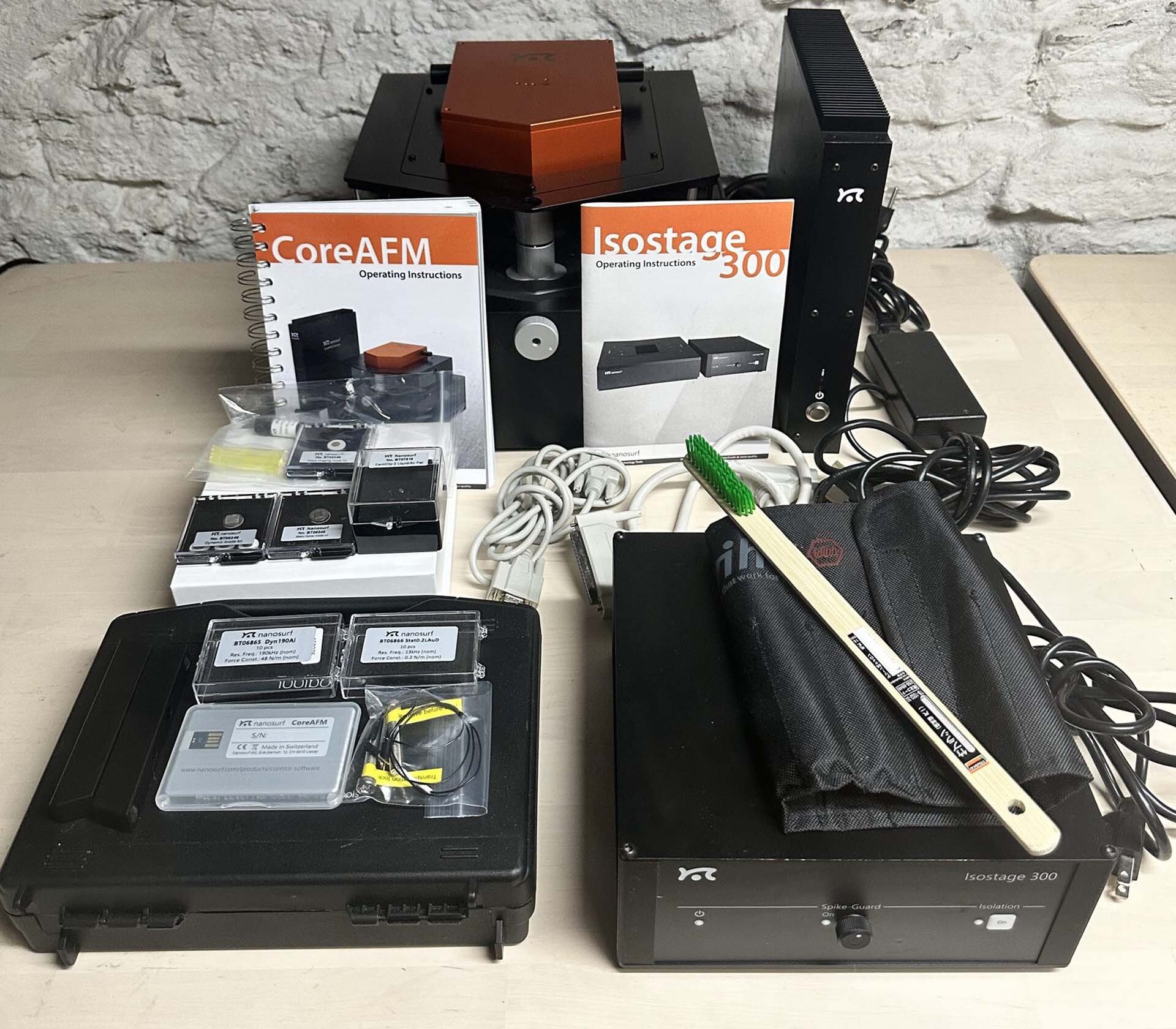 Foto Verwendet NANOSURF CoreAFM Zum Verkauf