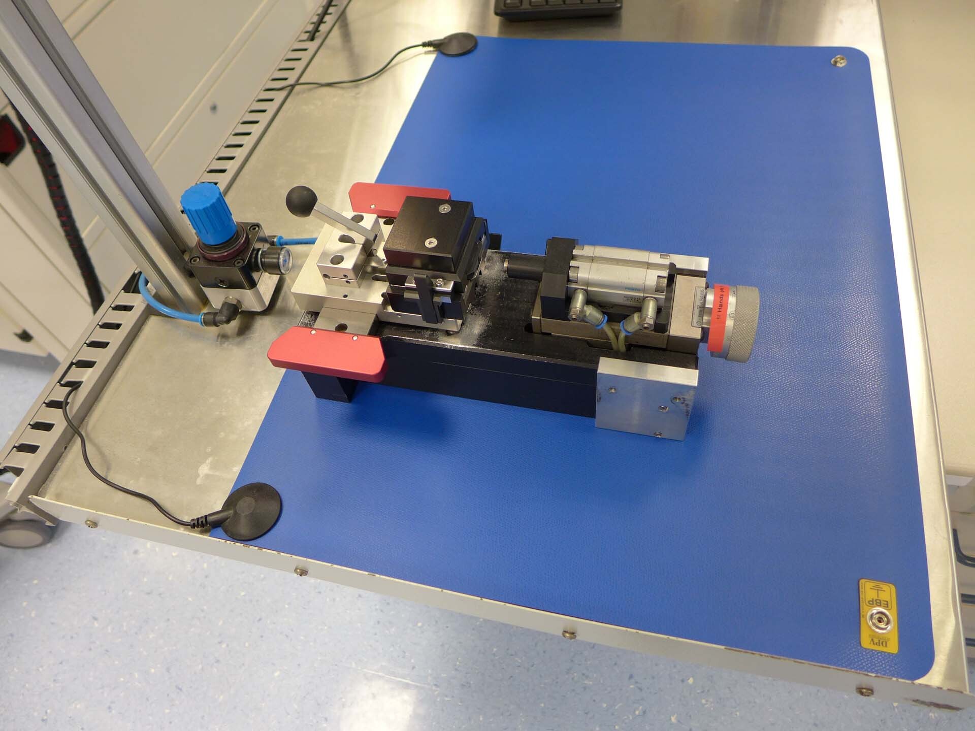Foto Verwendet NANOSYSTEC Nanoweld Zum Verkauf