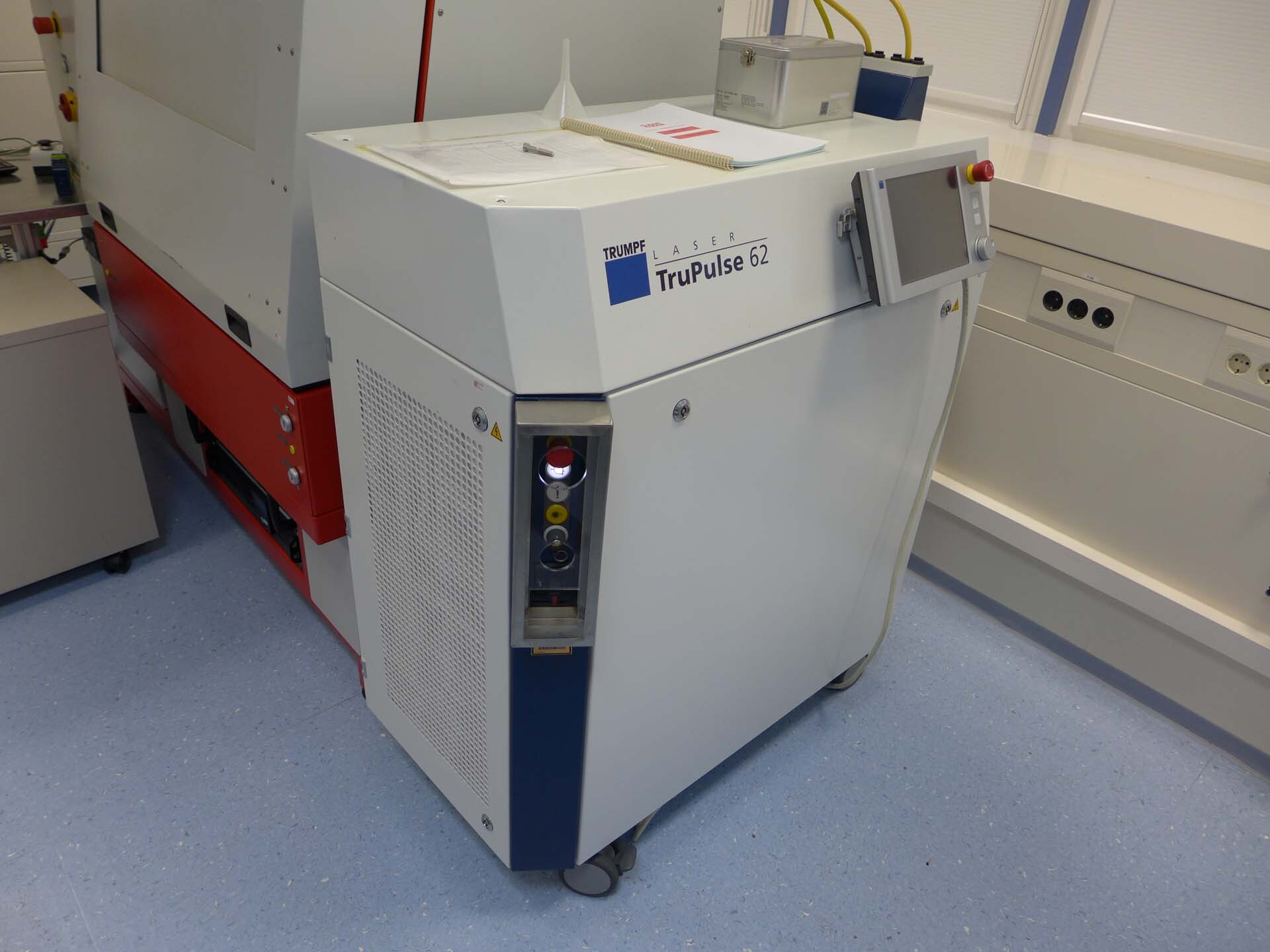 Foto Verwendet NANOSYSTEC Nanoweld Zum Verkauf