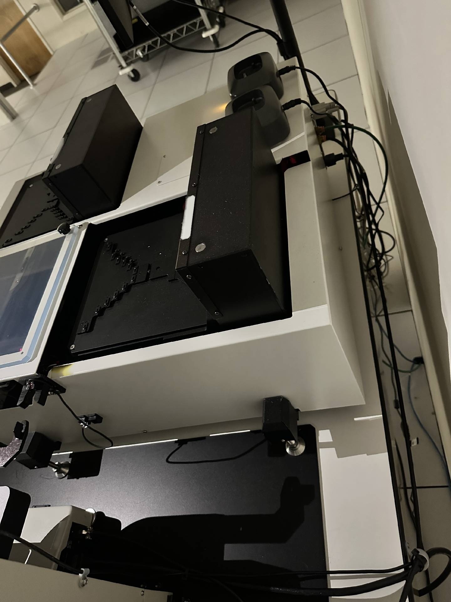 Foto Verwendet NANOTRONICS Wafer handler Zum Verkauf