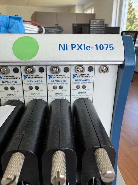 NATIONAL INSTRUMENTS / NI NI PXIe-1075 Electronic Test Equipment used ...